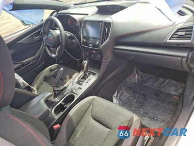 Zdjęcie 8 z 12 samochodu: 2017 SUBARU IMPREZA SPORT VIN:4S3GTAM63H3706982 - miniatura