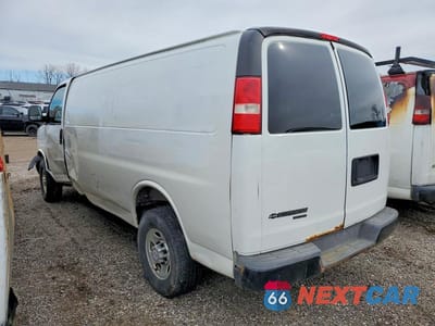 Drugie zdjęcie samochodu z przodu: 2015 CHEVROLET EXPRESS 2500 DELIVERY VAN VIN:1GCWGGFF8F1106046 - miniatura