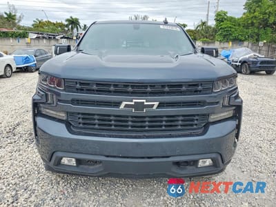 Piąte zdjęcie samochodu w środku: 2020 CHEVROLET SILVERADO K1500 RST VIN:3GCUYEET9LG269298 - miniatura