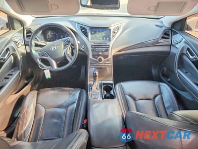 Zdjęcie 8 z 13 samochodu: 2017 HYUNDAI AZERA LIMITED VIN:KMHFH4JG6HA581981 - miniatura
