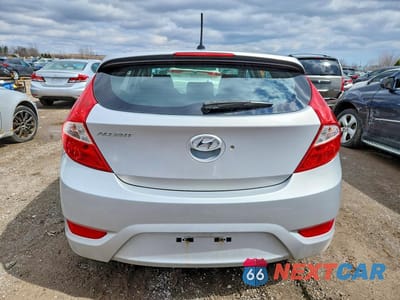 Zdjęcie 6 z 12 samochodu: 2017 HYUNDAI ACCENT SE VIN:KMHCT5AE0HU342690 - miniatura