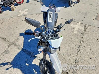 Piąte zdjęcie samochodu w środku: 2023 KAWASAKI KLX300 E VIN:ML5LXBE12PDA18649 - miniatura