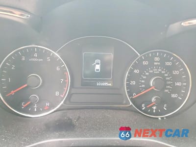 Zdjęcie 9 z 13 samochodu: 2018 KIA FORTE LX VIN:3KPFK4A79JE269906 - miniatura