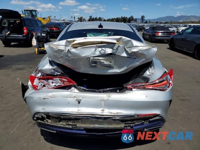 Zdjęcie 6 z 12 samochodu: 2019 MERCEDES-BENZ CLA 250 VIN:WDDSJ4EBXKN738813 - miniatura