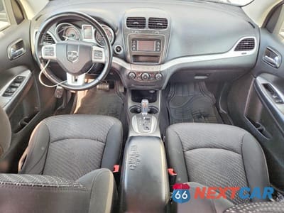 Zdjęcie 8 z 13 samochodu: 2016 DODGE JOURNEY SE VIN:3C4PDCAB7GT162726 - miniatura