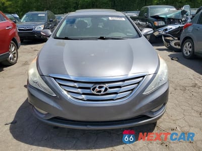 Piąte zdjęcie samochodu w środku: 2011 HYUNDAI SONATA LIMITED VIN:5NPEC4AC0BH304402 - miniatura