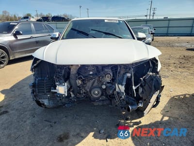 Piąte zdjęcie samochodu w środku: 2019 AUDI Q5 PREMIUM PLUS VIN:WA1BNAFY1K2051439 - miniatura