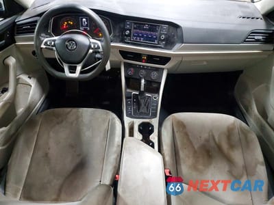 Zdjęcie 8 z 11 samochodu: 2019 VOLKSWAGEN JETTA S VIN:3VWC57BU7KM154158 - miniatura