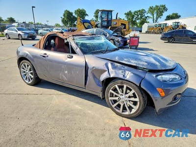 Czwarte zdjęcie samochodu z boku: 2007 MAZDA MX-5 MIATA VIN:JM1NC25F070127329 - miniatura