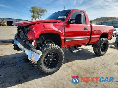 2005 CHEVROLET SILVERADO K1500 1GCEK14T35Z164212 - główne zdjęcie licytacji z USA - miniatura