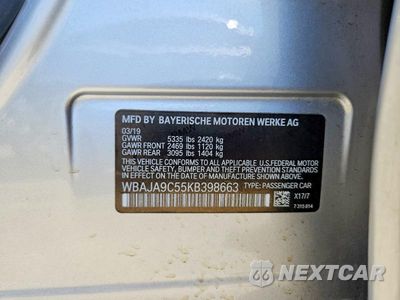 Zdjęcie 13 z 13 samochodu: 2019 BMW 530E VIN:WBAJA9C55KB398663 - miniatura
