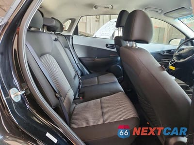 Zdjęcie 11 z 13 samochodu: 2019 HYUNDAI KONA SEL VIN:KM8K22AA3KU374504 - miniatura