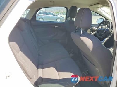 Zdjęcie 10 z 11 samochodu: 2012 FORD FOCUS TITANIUM VIN:1FAHP3N26CL257926 - miniatura