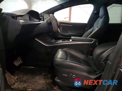 Zdjęcie 7 z 14 samochodu: 2023 TESLA MODEL X VIN:7SAXCBE66PF427390 - miniatura