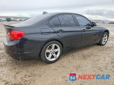 Trzecie zdjęcie samochodu z tyłu: 2015 BMW 320 I XDRIVE VIN:WBA3C3C54FP662917 - miniatura