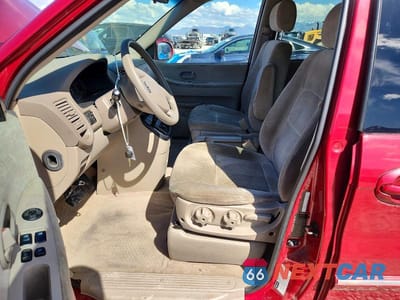 Zdjęcie 7 z 13 samochodu: 2004 KIA SEDONA LX VIN:KNDUP131546570831 - miniatura