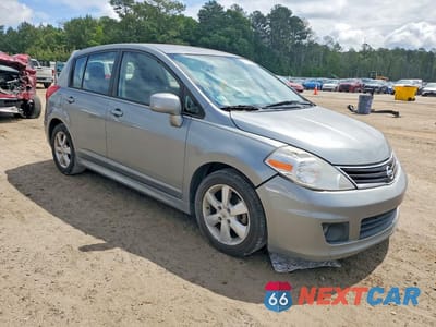 Czwarte zdjęcie samochodu z boku: 2014 NISSAN VERSA VIN:3N1BC1CP2BL513662 - miniatura