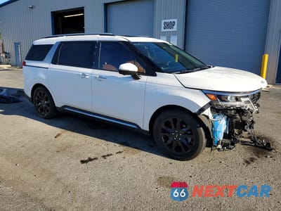 Czwarte zdjęcie samochodu z boku: 2024 KIA CARNIVAL SX PRESTIGE VIN:KNDNE5H30R6302692 - miniatura