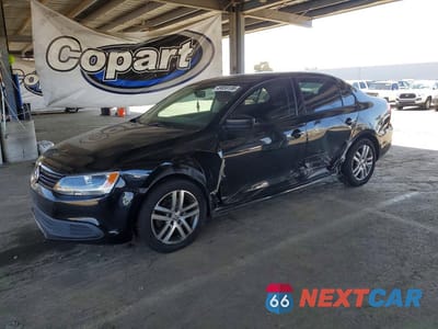 2013 VOLKSWAGEN JETTA BASE 3VW2K7AJ5DM374459 - główne zdjęcie licytacji z USA - miniatura