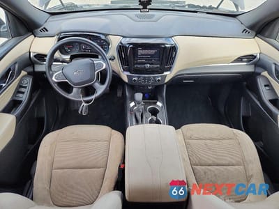 Zdjęcie 8 z 13 samochodu: 2022 CHEVROLET TRAVERSE LS VIN:1GNERFKW6NJ128476 - miniatura