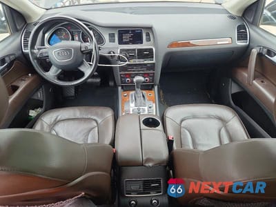 Zdjęcie 8 z 12 samochodu: 2013 AUDI Q7 PREMIUM PLUS VIN:WA1LMAFE4DD011618 - miniatura