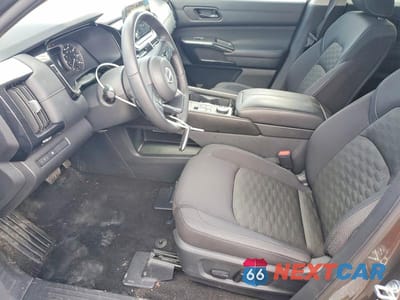 Zdjęcie 7 z 14 samochodu: 2024 NISSAN PATHFINDER SV VIN:5N1DR3BC6RC300102 - miniatura