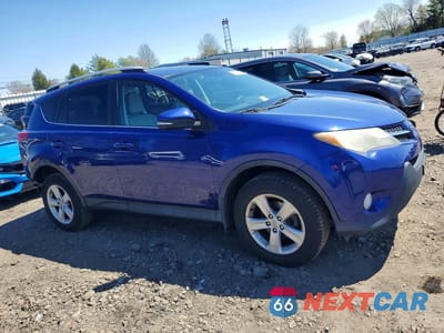 Czwarte zdjęcie samochodu z boku: 2014 TOYOTA RAV4 XLE VIN:2T3RFREV0EW164351 - miniatura