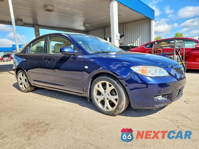 Czwarte zdjęcie samochodu z boku: 2009 MAZDA 3 I VIN:JM1BK32F691231899 - miniatura