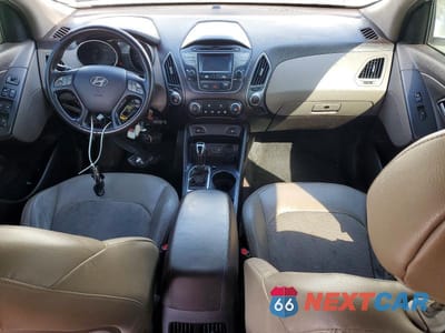 Zdjęcie 8 z 13 samochodu: 2015 HYUNDAI TUCSON SE VIN:KM8JU3AGXFU059785 - miniatura