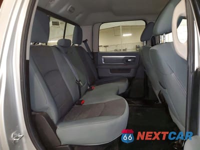 Zdjęcie 10 z 13 samochodu: 2013 RAM 2500 SLT VIN:3C6UR5DL9DG512180 - miniatura