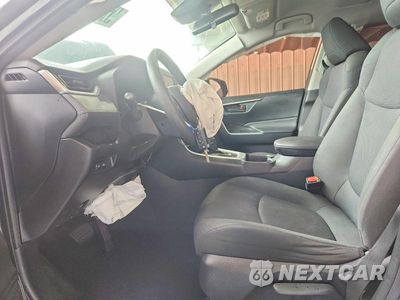 Zdjęcie 7 z 13 samochodu: 2019 TOYOTA RAV4 LE VIN:JTMF1RFV4KJ018061 - miniatura