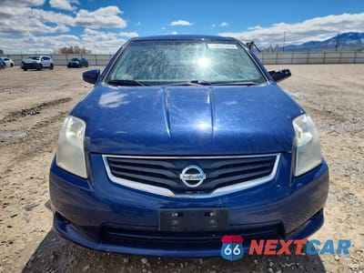Piąte zdjęcie samochodu w środku: 2012 NISSAN SENTRA 2.0 VIN:3N1AB6AP8CL677336 - miniatura