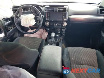 Zdjęcie 8 z 14 samochodu: 2020 TOYOTA 4RUNNER TRD OFF-ROAD VIN:JTEBU5JR0L5744739 - miniatura