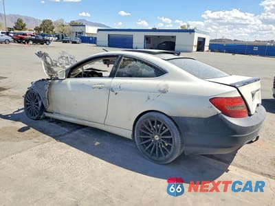Drugie zdjęcie samochodu z przodu: 2012 MERCEDES-BENZ C 250 VIN:WDDGJ4HBXCF788687 - miniatura