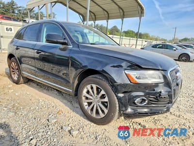 Czwarte zdjęcie samochodu z boku: 2017 AUDI Q5 PREMIUM PLUS VIN:WA1L2AFP0HA025112 - miniatura