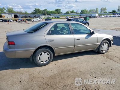 Trzecie zdjęcie samochodu z tyłu: 1998 TOYOTA CAMRY LE VIN:4T1BG22K6WU297674 - miniatura