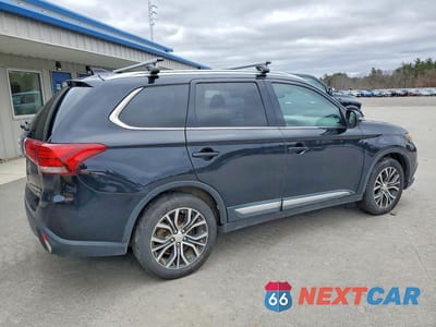 Trzecie zdjęcie samochodu z tyłu: 2017 MITSUBISHI OUTLANDER SE VIN:JA4AZ3A34HZ029801 - miniatura