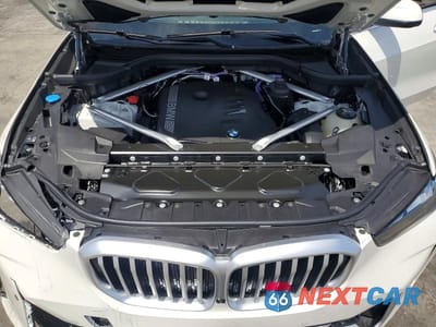 Zdjęcie 11 z 12 samochodu: 2026 BMW X5 XDRIVE40I VIN:5UX23EU08T9254819 - miniatura