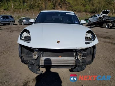 Piąte zdjęcie samochodu w środku: 2019 PORSCHE MACAN VIN:WP1AA2A56KLB05827 - miniatura
