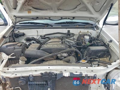 Zdjęcie 11 z 12 samochodu: 2000 TOYOTA TUNDRA SR5 VIN:5TBRT3418YS001093 - miniatura