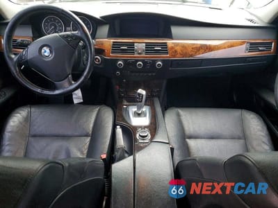 Zdjęcie 8 z 13 samochodu: 2010 BMW 528 XI VIN:WBANV1C5XAC445122 - miniatura