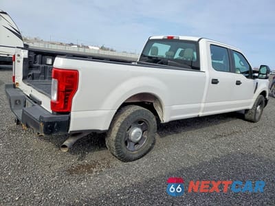 Trzecie zdjęcie samochodu z tyłu: 2019 FORD F250 SUPER DUTY VIN:1FT7W2A62KEE46443 - miniatura