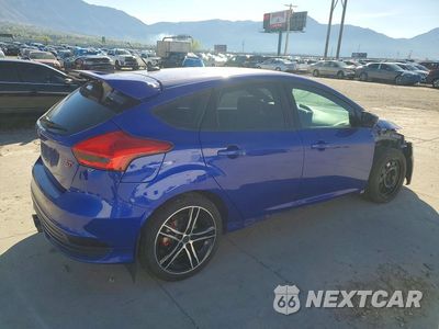Trzecie zdjęcie samochodu z tyłu: 2015 FORD FOCUS ST VIN:1FADP3L92FL281076 - miniatura