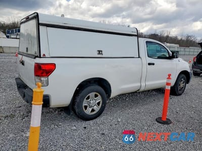 Trzecie zdjęcie samochodu z tyłu: 2012 TOYOTA TUNDRA GRADE VIN:5TFLU5F1XCX026681 - miniatura