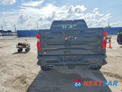 Zdjęcie 6 z 12 samochodu: 2022 CHEVROLET SILVERADO K1500 LT TRAIL BOSS VIN:3GCUDFET4NG567102 - miniatura