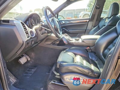 Zdjęcie 7 z 12 samochodu: 2013 PORSCHE CAYENNE TURBO VIN:WP1AC2A23DLA92831 - miniatura