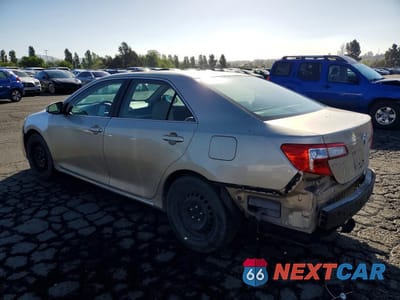 Drugie zdjęcie samochodu z przodu: 2012 TOYOTA CAMRY LE VIN:4T4BF1FK3CR195595 - miniatura