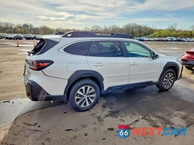 Trzecie zdjęcie samochodu z tyłu: 2025 SUBARU OUTBACK PREMIUM VIN:4S4BTADC0S3192866 - miniatura