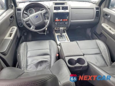 Zdjęcie 8 z 12 samochodu: 2009 FORD ESCAPE VIN:1FMCU93G99KB87170 - miniatura