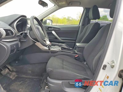 Zdjęcie 7 z 12 samochodu: 2020 MITSUBISHI ECLIPSE CROSS LE VIN:JA4AS4AA9LZ037460 - miniatura